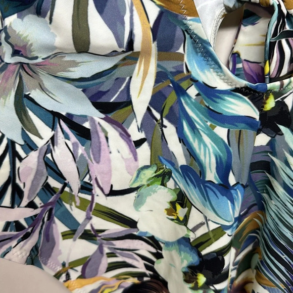 Sun & Sea One Piece Floral Swimsuit Sz14 - Picture 4 of 9